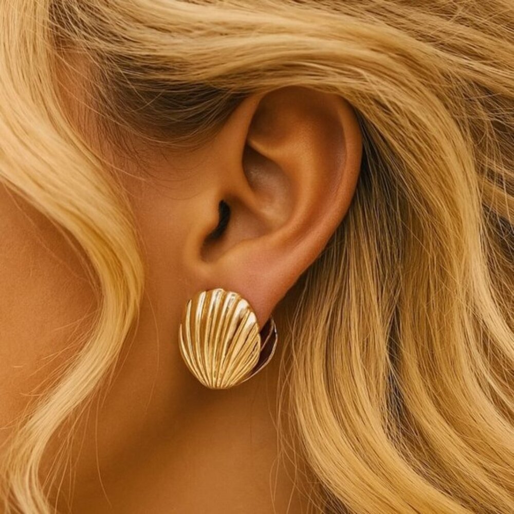 Waterproof Double Sided Shell Earrings - image 1
